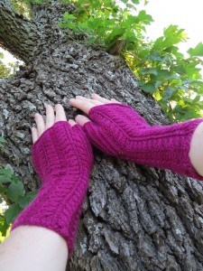 Purpley Red Mitts 3